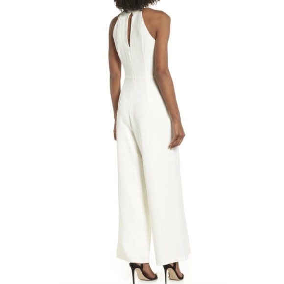 SOLD JULIA JORDAN Halter Wide Leg Jumpsuit Romper Sleeveless Ivory 10 NEW - Picture 2 of 10